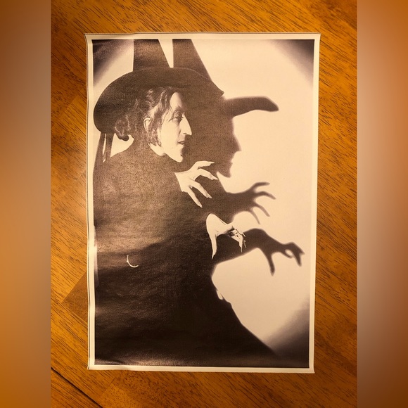 Canvas Print;Margaret Hamilton as “The Wicked Witch” of “Wizard of Oz”; Unframed - Picture 2 of 3